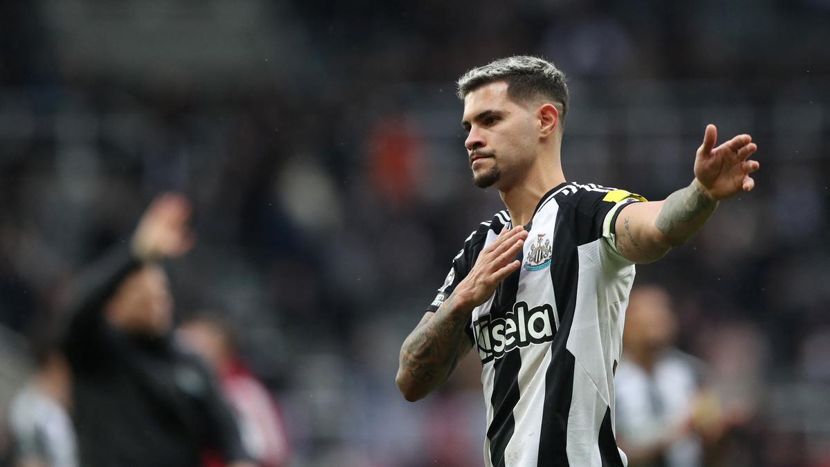 The first half blitz gives Newcastle a thrilling thrilling nottingham Forest 4-3 win over the Forest
