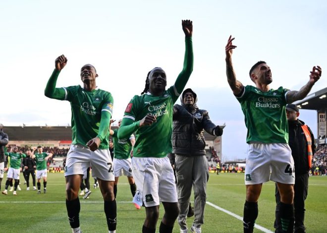 The fourth round defeat Tobar Liverpool from the FA Cup by sending a second level Plymouth Premier League