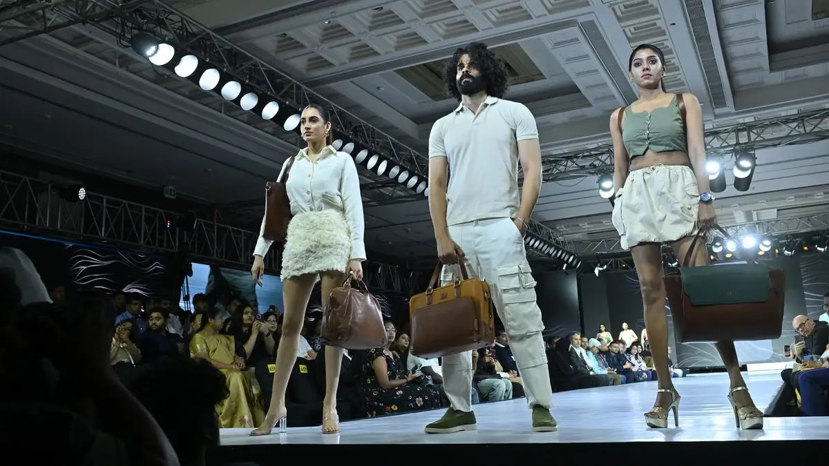 From Athlezer to Business Shoes: Leather Fashion Show Highlights 2025 Trends