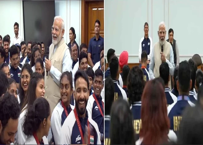 Prime Minister Narendra Modi met Indian athletes, Prime Minister Abni Lakera put his hand on his head