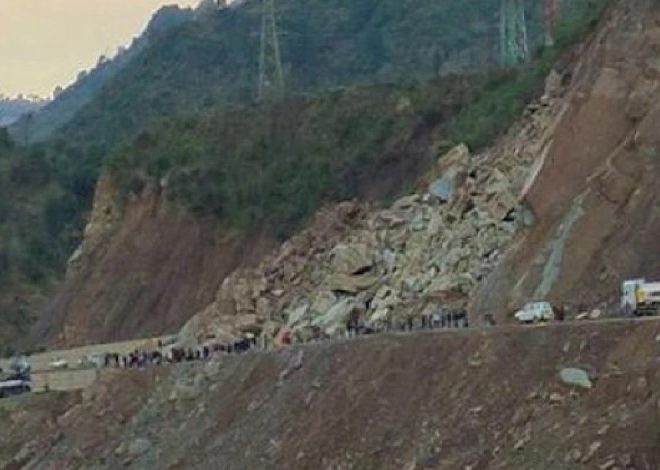 One person killed in a landslide in southern -west China searches for 28 people