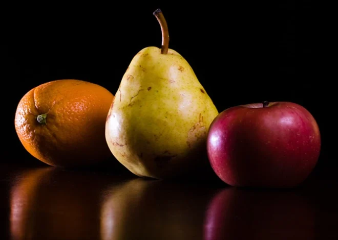 Health Tips: Taking these fruits at night can cause heavy health, diseases can surround the body