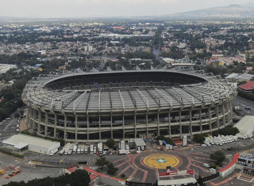 FIFA World Cup 2026: The Azteca Stadium in Mexico is a hybrid field, modern animation featured